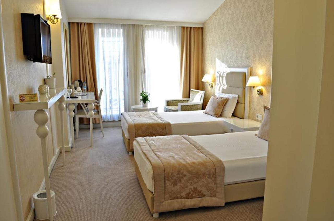 Hotel Edirne Palace ภายนอก รูปภาพ